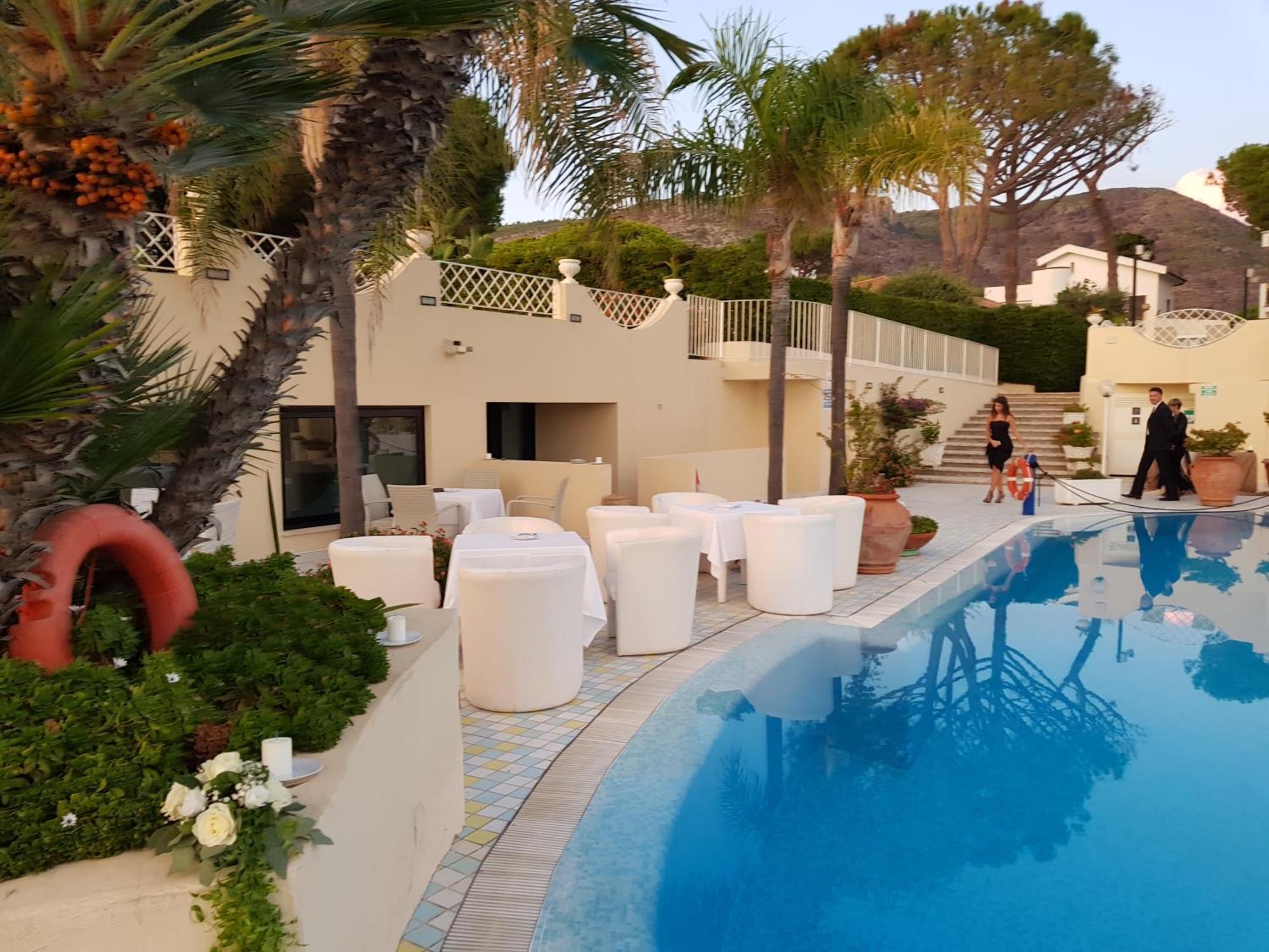 Hotel La Playa Sperlonga Exteriör bild